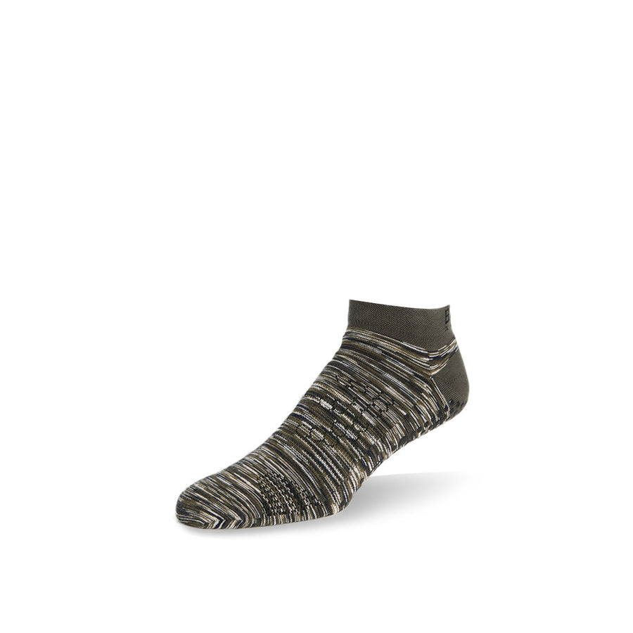 # Base33 Low Rise Grip Socks | Socks > Grip | Base33 – ToeSox | Tavi | Vooray