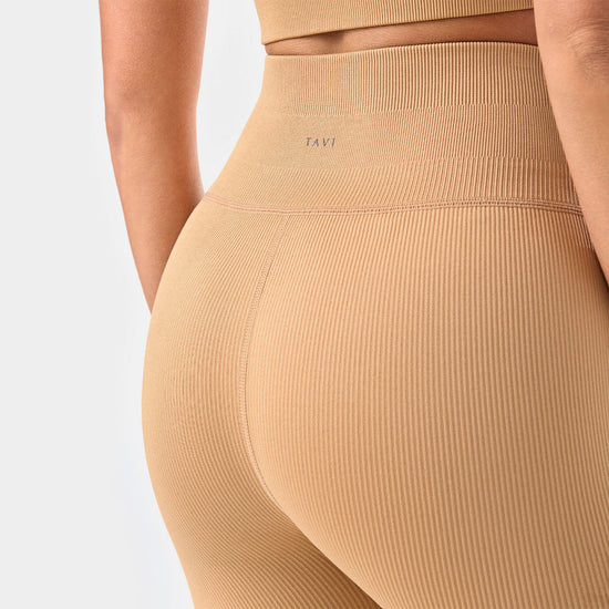 Seamless 7/8 Rib Leggings | Bottoms > Leggings | Tavi – Tavi Active