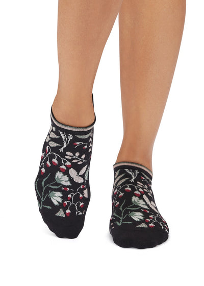 Savvy Grip Socks | Socks > Grip | Tavi – Tavi Active