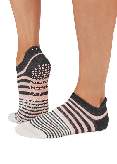 Savvy Grip Socks | Socks > Grip | Tavi – Tavi Active