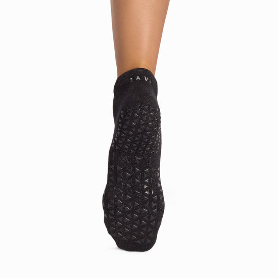 Savvy Grip Socks | Socks > Grip | Tavi – Tavi Active
