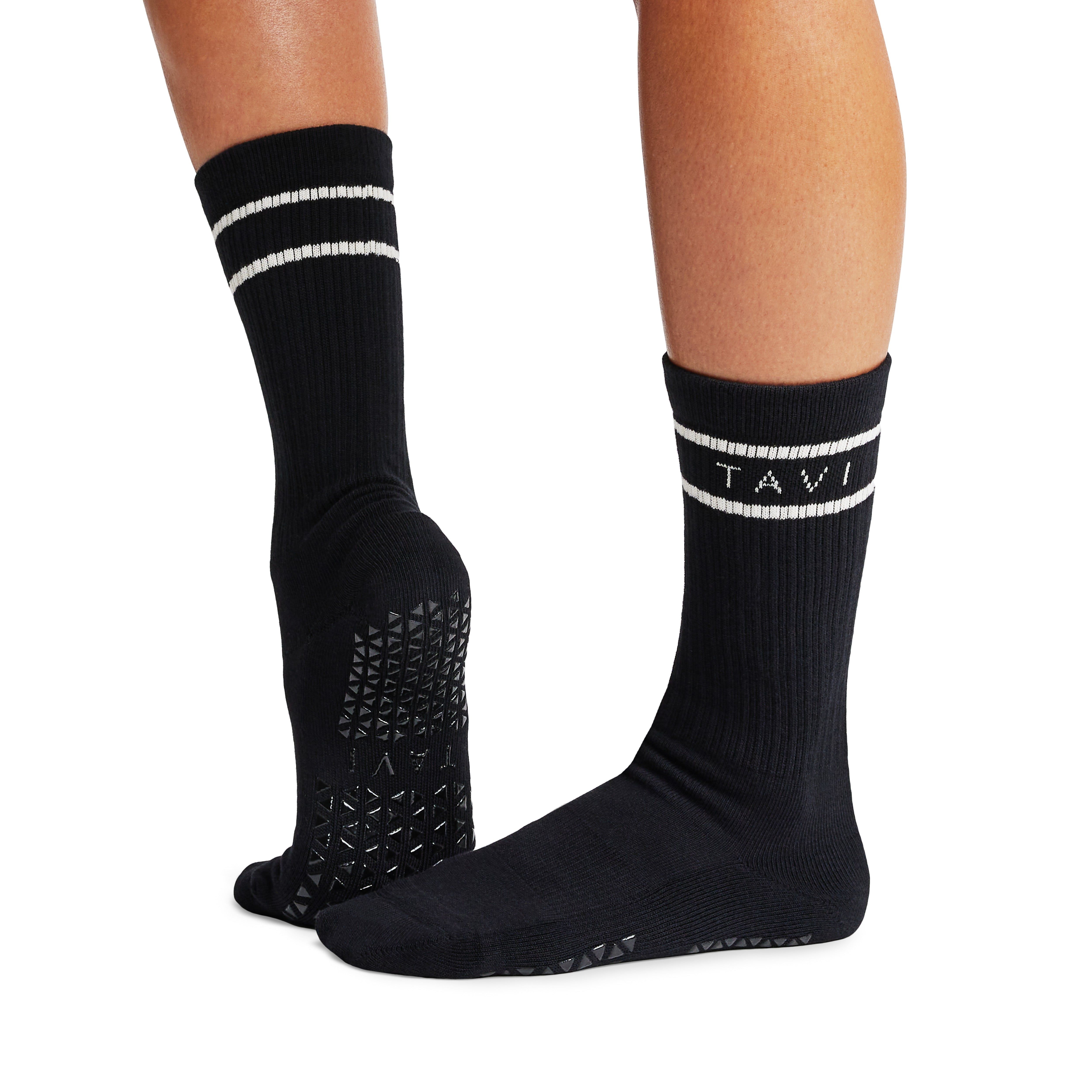 Kai Crew Grip Socks - Ebony | Crew Socks – Ebony – Tavi Active