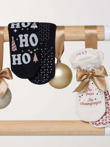 TAVi Stocking Stuffers grip socks ho ho ho