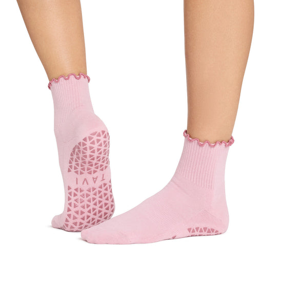 Aria Ruffle Grip Socks | Socks > Grip | Tavi – Tavi Active