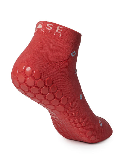 Base33 Low Rise Grip Socks | Socks > Grip | Base33 – Tavi Active
