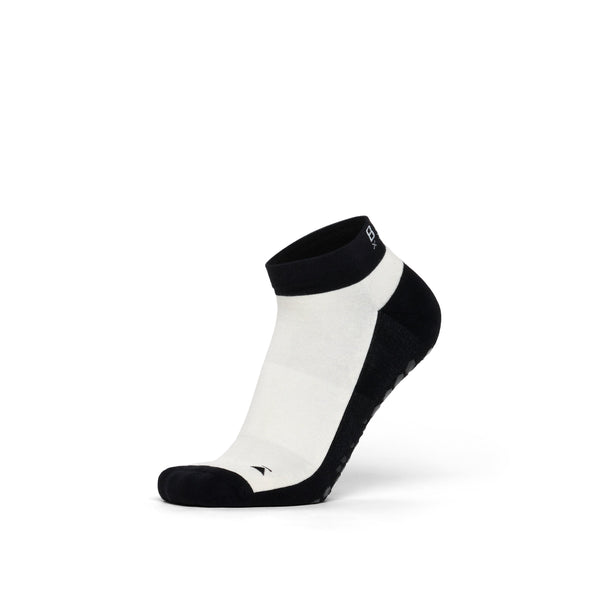 Base33 Low Rise Grip Socks
