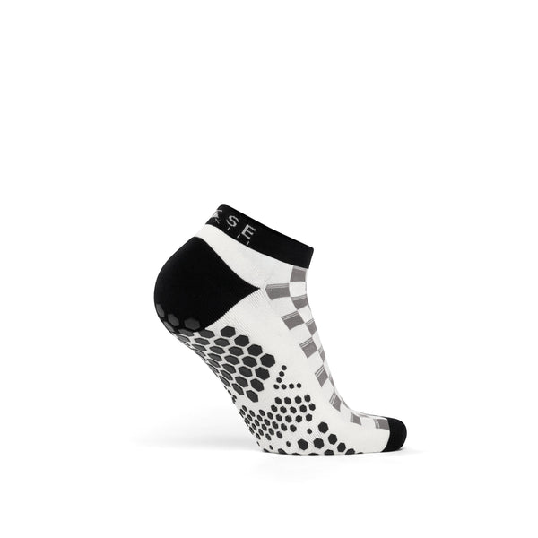 Base33 Low Rise Grip Socks
