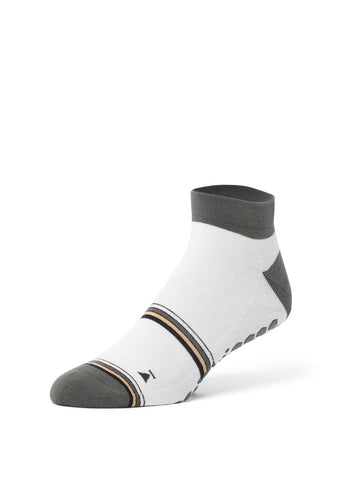 Base33 Low Rise Grip Socks | Socks > Grip | Base33 – Tavi Active