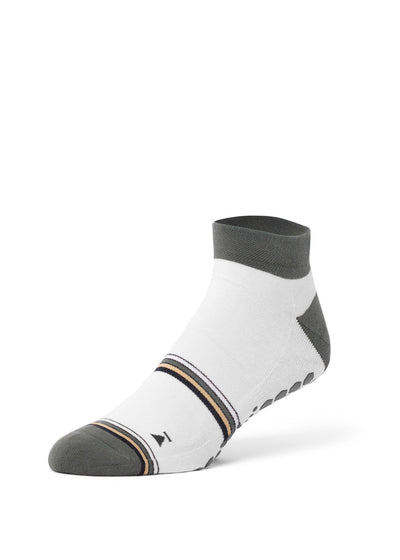 Base33 Low Rise Grip Socks | Socks > Grip | Base33 – Tavi Active