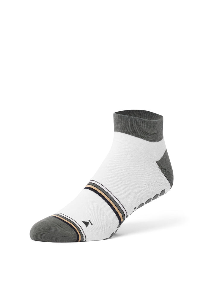 Base33 Low Rise Grip Socks | Socks > Grip | Base33 – Tavi Active