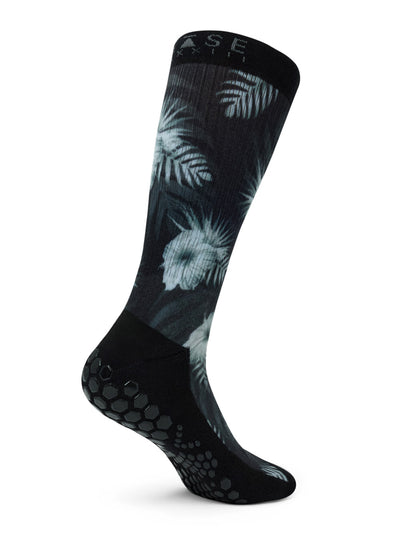 Base33 Crew Grip Socks | Socks > Grip | Base33 – Tavi Active