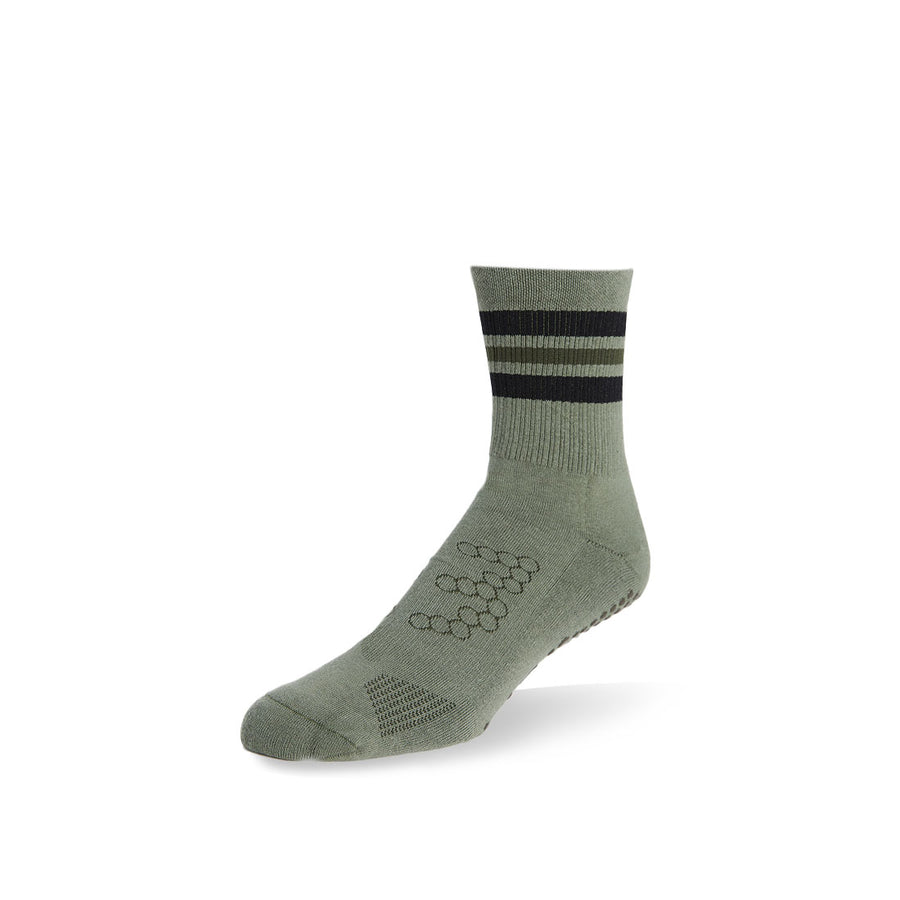 Base33 Low Rise Grip Socks – ToeSox, Tavi