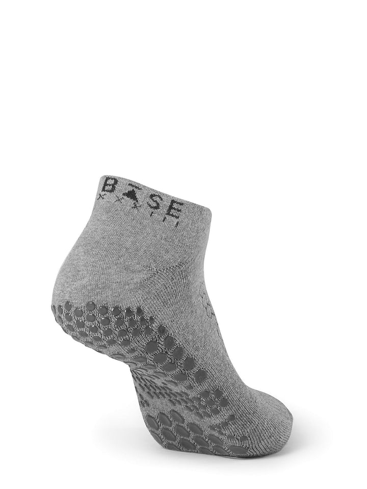 Base33 Low Rise Grip Socks | Socks > Grip | Base33 – ToeSox | Tavi | Vooray