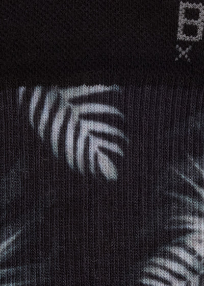 Base33 Crew Grip Socks | Socks > Grip | Base33 – Tavi Active