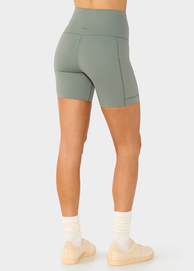 TaviSculpt® Stash + Dash Biker Short 6" | Bottoms > Biker Shorts | Tavi – Tavi Active