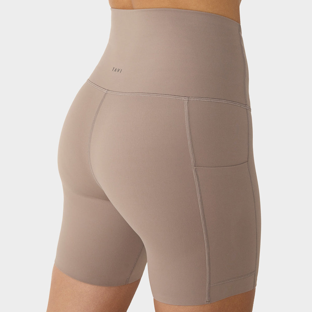 Tavisculpt® Stash & Dash Biker Short 6" | Bottoms > Biker Shorts | Tavi – Tavi Active