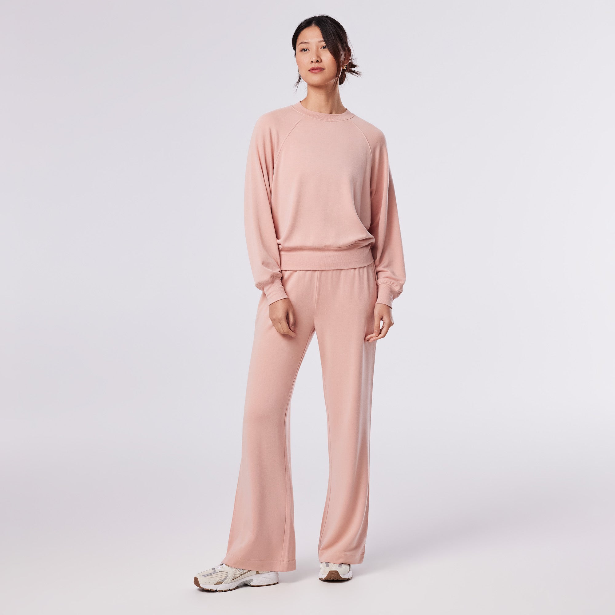 TaviLuxe® Ease Crew Sweatshirt | Tops > Sweaters & Hoodies | Tavi – Tavi Active