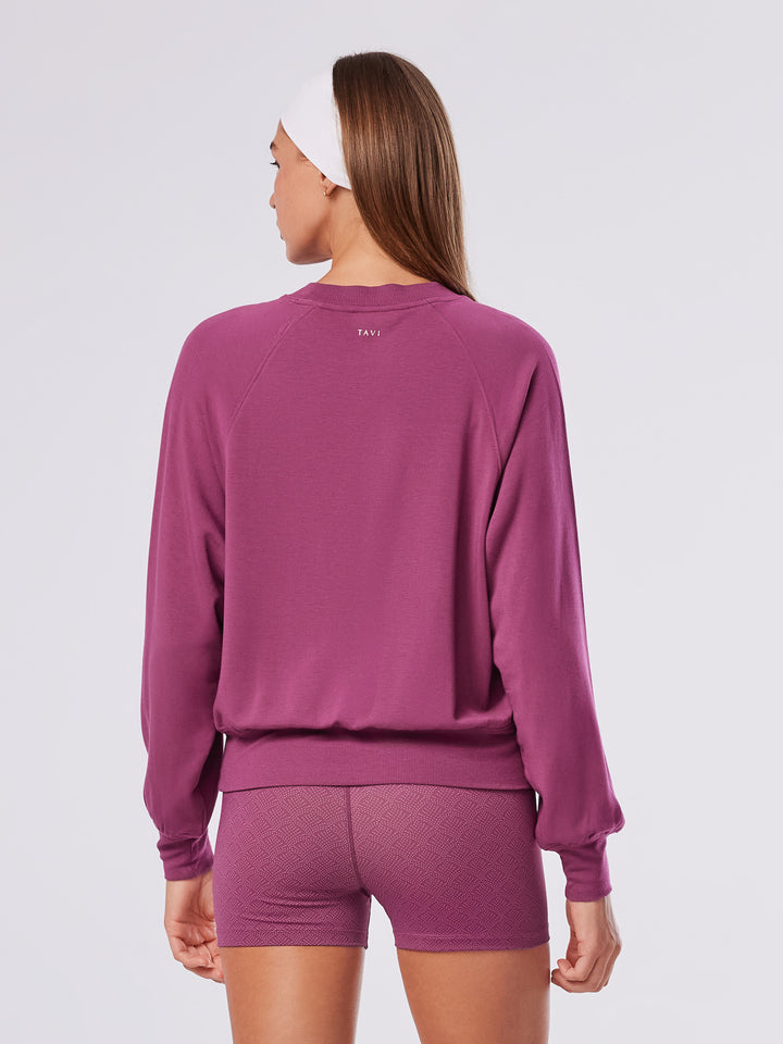 TaviLuxe® Ease Crew Sweatshirt | Tops > Sweaters & Hoodies | Tavi – Tavi Active