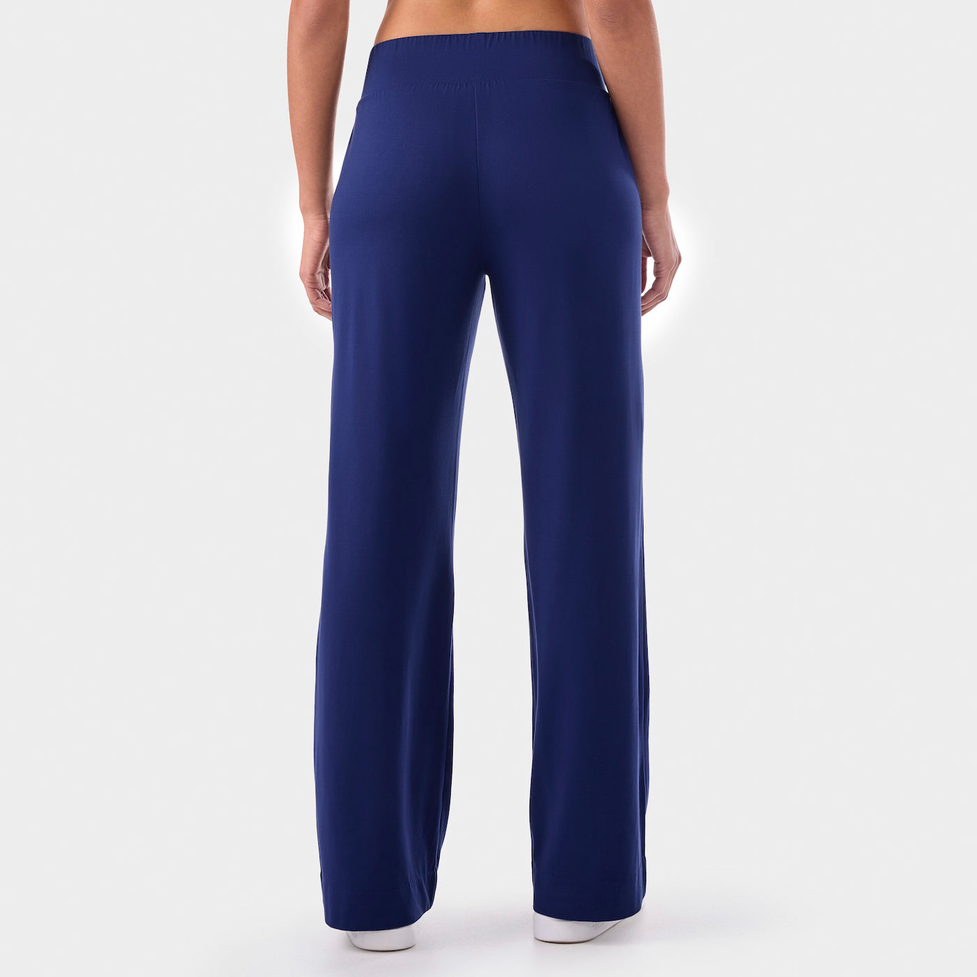 Tavi SoftTec Wide Leg Pant | Bottoms > Pants | Tavi – Tavi Active