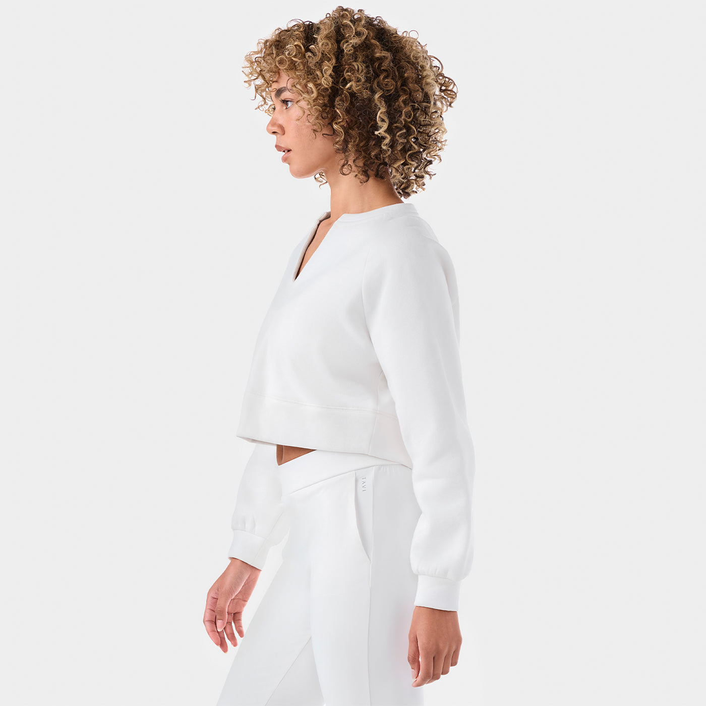 Easy Breezy Sweatshirt | Tops > Sweaters & Hoodies | Tavi – Tavi Active