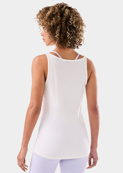 Fitted Swoop Tank | Tops > Tanks | Tavi – Tavi Active