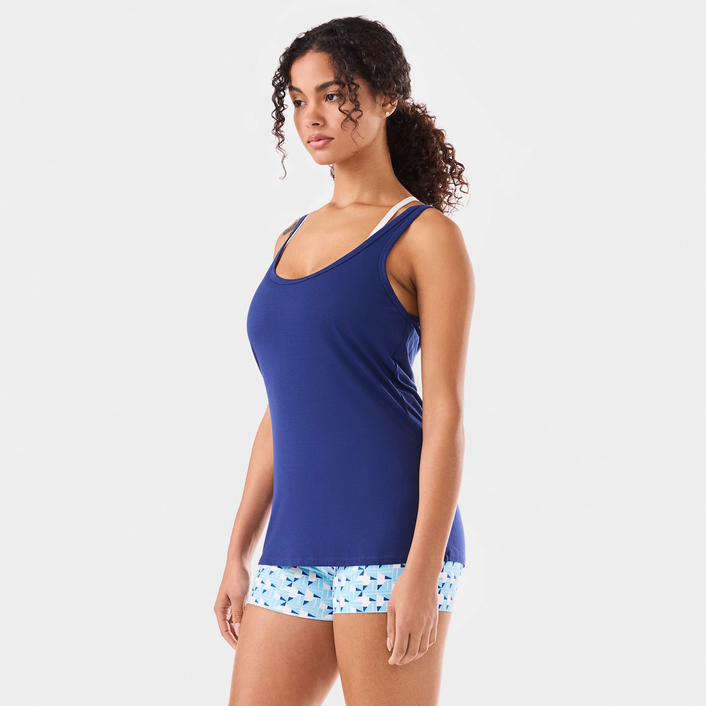 Fitted Swoop Tank | Tops > Tanks | Tavi – Tavi Active