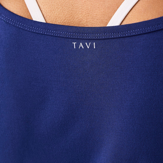 Fitted Swoop Tank | Tops > Tanks | Tavi – Tavi Active