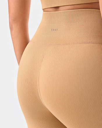 Seamless 7/8 Rib Leggings | Bottoms > Leggings | Tavi – ToeSox | Tavi | Vooray