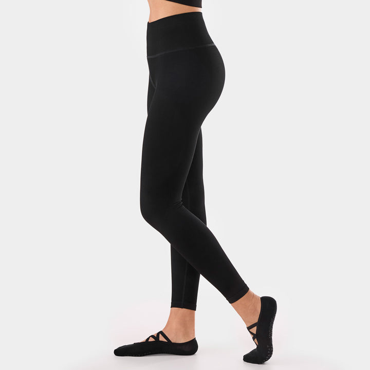 Seamless 7/8 Rib Leggings | Bottoms > Leggings | Tavi – ToeSox | Tavi | Vooray
