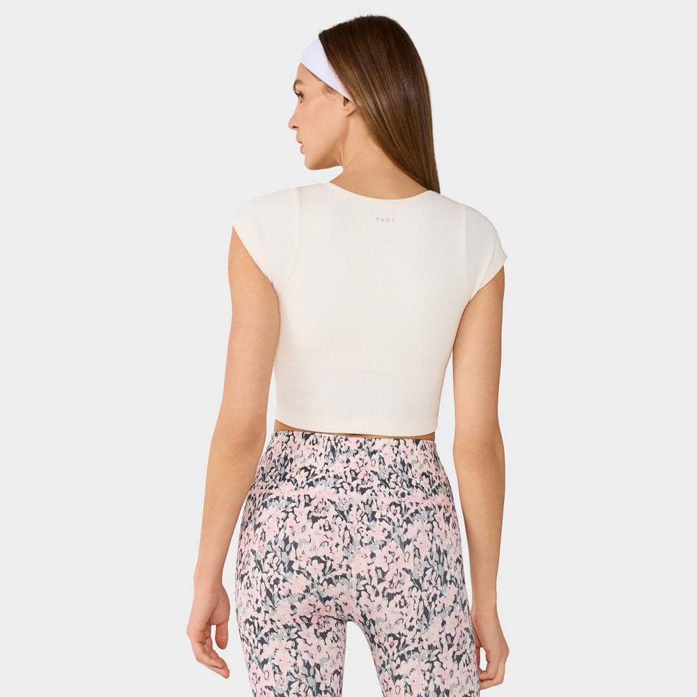 Seamless Ruched Rib Tee | Tops > Short Sleeve | Tavi – Tavi Active