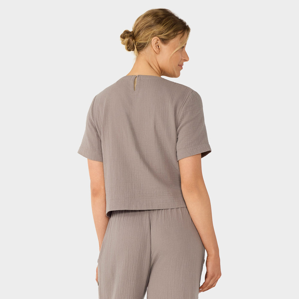 Unwind Gauze Tee | Tops > Short Sleeve | Tavi – Tavi Active