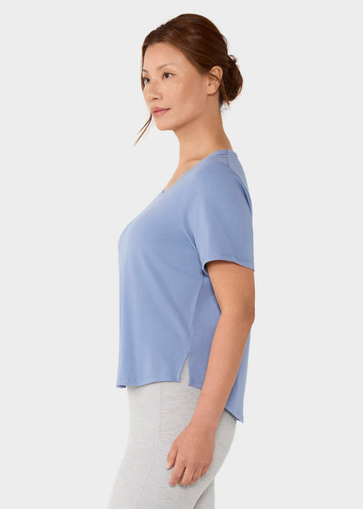 Scoop Neck Vent Tee | Tops > Short Sleeve | Tavi – Tavi Active