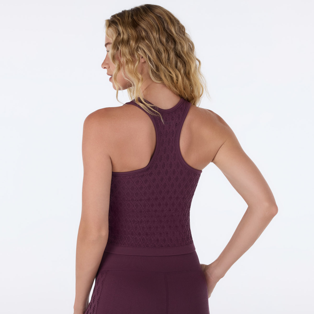Seamless Diamond Textured Racerback Tank | Tops > Tanks | Tavi – Tavi Active