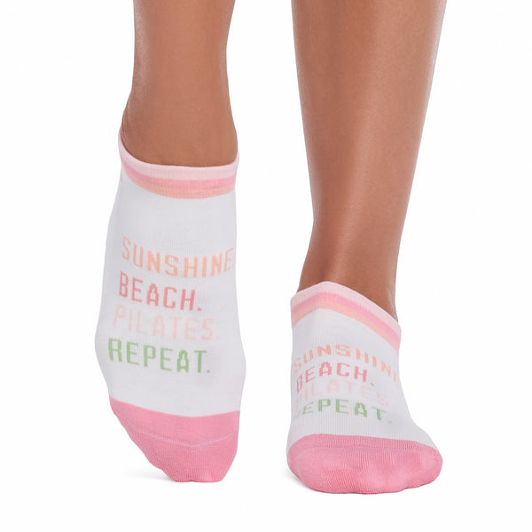 Cora Grip Socks – Beach Pilates – Tavi Active