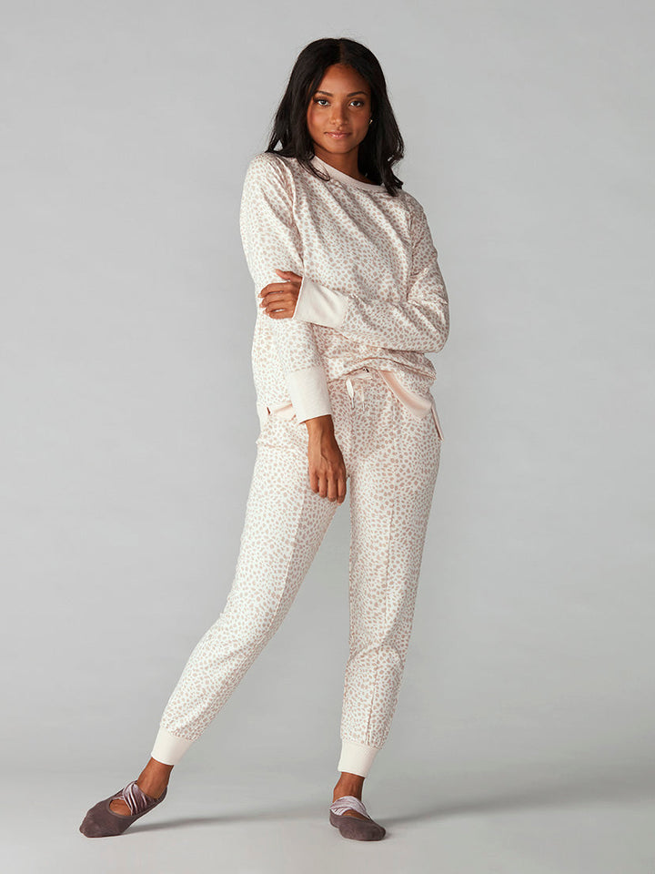 # Cozy Sweatshirt * | Tops > Sweaters & Hoodies | Tavi – ToeSox | Tavi | Vooray