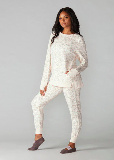 # Cozy Sweatshirt * | Tops > Sweaters & Hoodies | Tavi – ToeSox | Tavi | Vooray