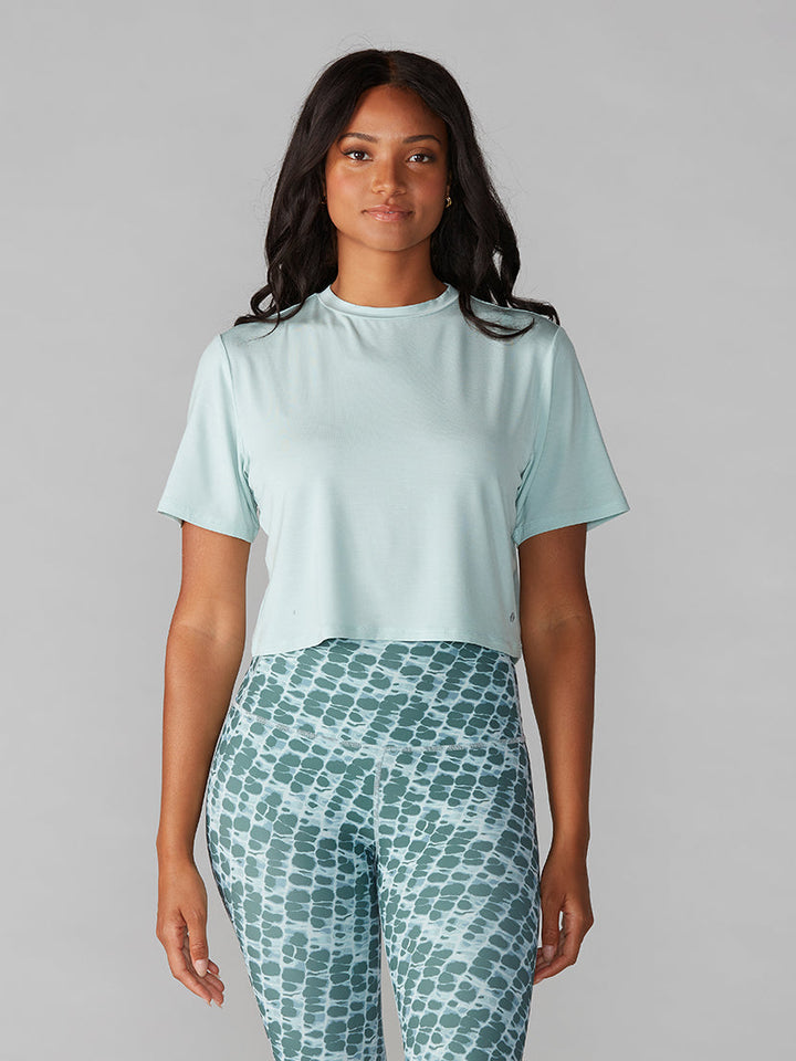 # Crop Tee * | Tops > Short Sleeve | Tavi – ToeSox | Tavi | Vooray