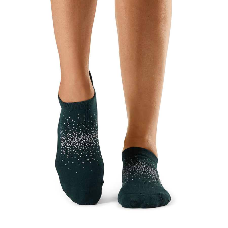 Tavi Savvy Grip Socks at YogaOutlet.com –