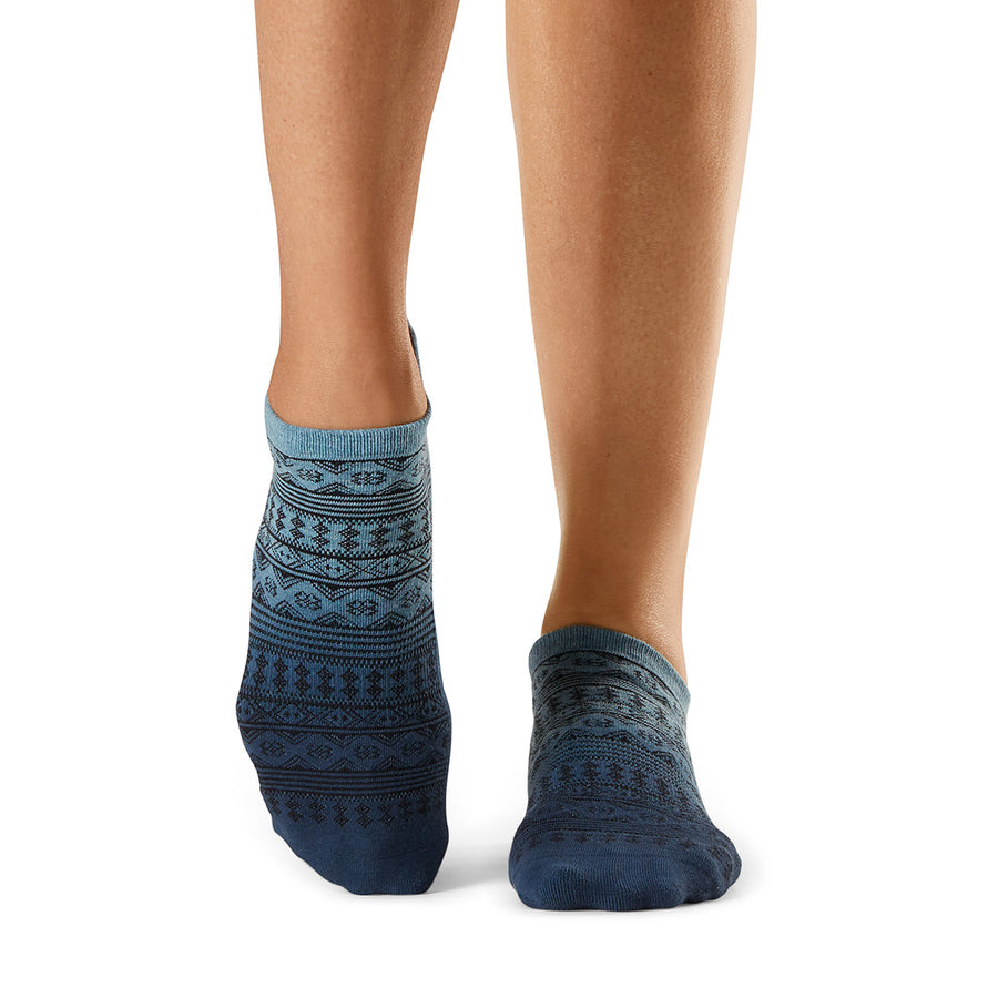 # Savvy Grip Socks * | Socks > Grip | Tavi – ToeSox | Tavi | Vooray