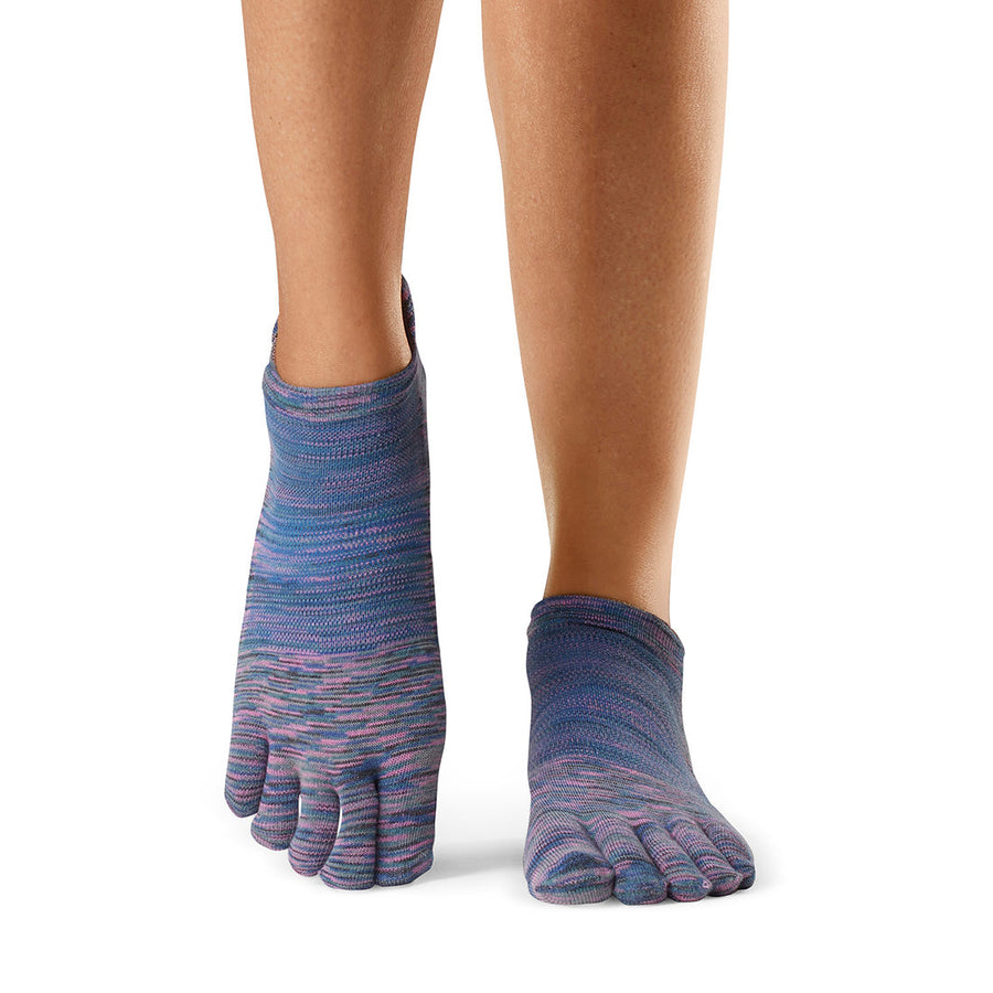 Full Toe Low Rise Tec Grip Socks *