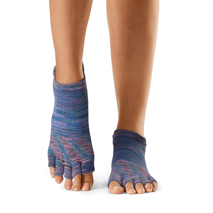 # Half Toe Low Rise Tec Grip Socks | Socks > Grip | ToeSox – ToeSox | Tavi | Vooray