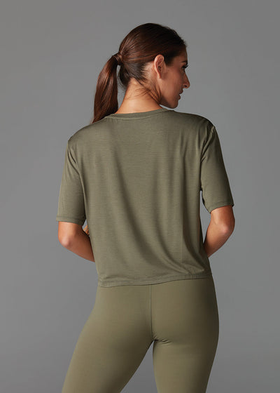 # Crop Tee * | Tops > Short Sleeve | Tavi – ToeSox | Tavi | Vooray