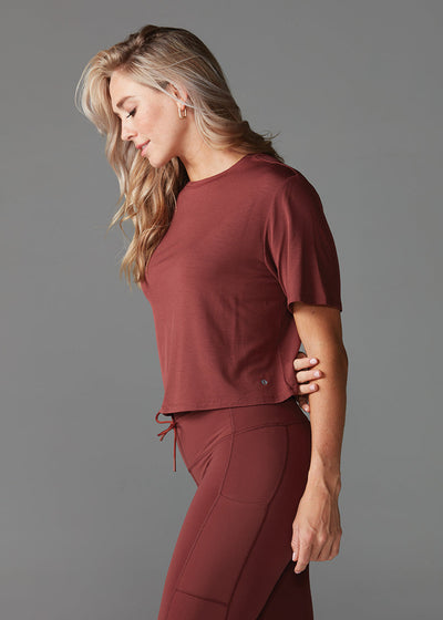 # Crop Tee * | Tops > Short Sleeve | Tavi – ToeSox | Tavi | Vooray