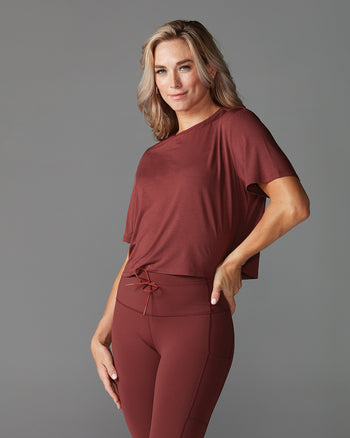 # Crop Tee * | Tops > Short Sleeve | Tavi – ToeSox | Tavi | Vooray