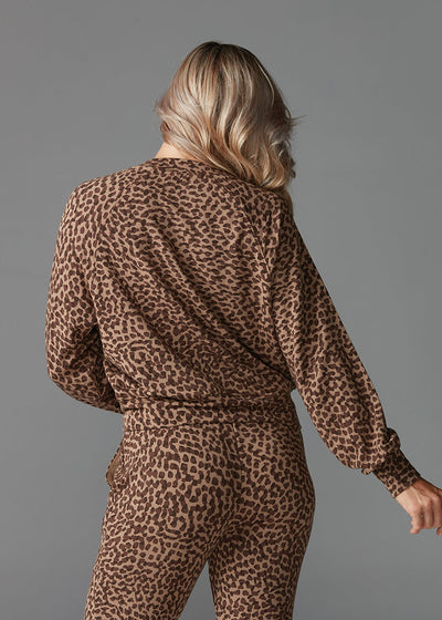 # Ease Crew Sweatshirt * | Tops > Sweaters & Hoodies | Tavi – ToeSox | Tavi | Vooray