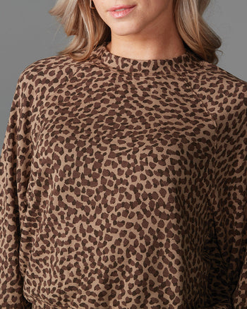 # Ease Crew Sweatshirt * | Tops > Sweaters & Hoodies | Tavi – ToeSox | Tavi | Vooray