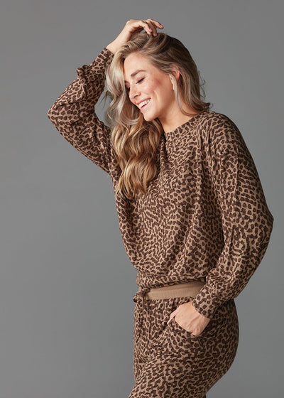 # Ease Crew Sweatshirt * | Tops > Sweaters & Hoodies | Tavi – ToeSox | Tavi | Vooray