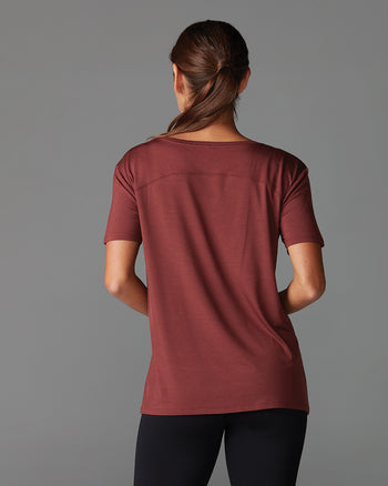 # Everyday V-Neck Tee * | Tops > Short Sleeve | Tavi – ToeSox | Tavi | Vooray