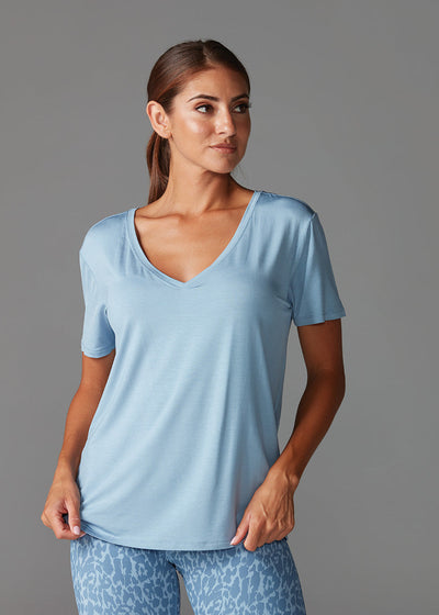 # Everyday V-Neck Tee * | Tops > Short Sleeve | Tavi – ToeSox | Tavi | Vooray