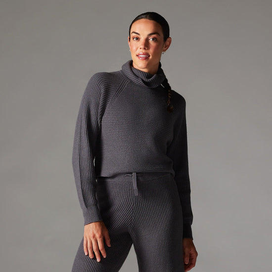 Alpine Knit Turtle Neck | Tops > Long Sleeve | Tavi – Tavi Active